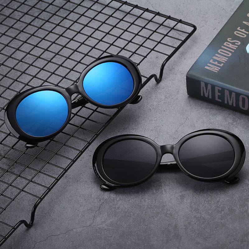 Wholesale Small Frame Ladies PC Sunglasses